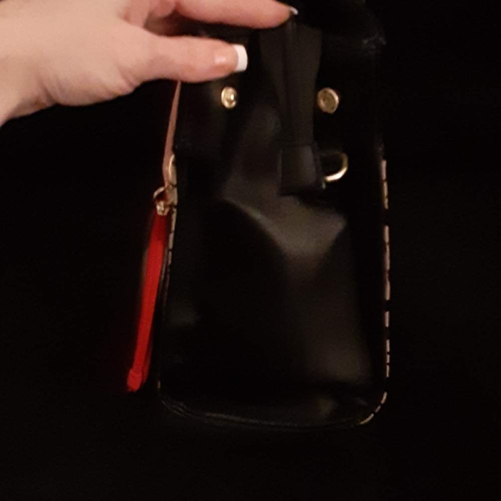 Juicy Couture Gothic Heart Satchel ❤🖤 - Picture 7 of 12